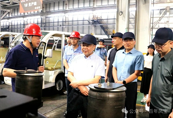 高拓到新利(中国)重科调研指导科技创新工作